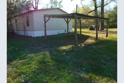 889 Rio Grande, Goodrich, TX 77351 - Photo 2