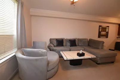 6611 W Sam Houston Parkway S #1E, Houston, TX 77072 - Photo 4