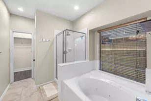 12102 Carol Ln, Pinehurst, TX 77362 - Photo 26