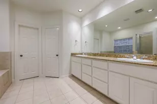 13647 Brookbluff Ln, Houston, TX 77077 - Photo 32