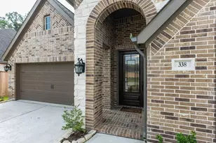 338 Mistletoe Ridge Ct, Montgomery, TX 77316 - Photo 2