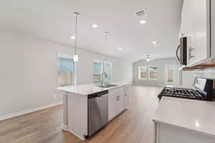 19226 Newman Gdns Rd, Crosby, TX 77532 - Photo 4
