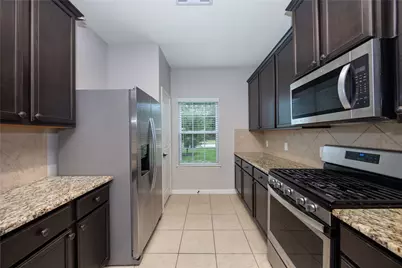 7658 Dragon Pearls Lane, Conroe, TX 77304 - Photo 6