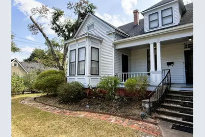 303 E Austin Street E, Bellville, TX 77418 - Photo 40