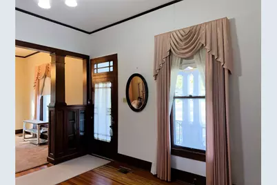 303 E Austin Street E, Bellville, TX 77418 - Photo 12