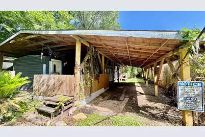 405 E Waring Street, Dayton, TX 77535 - Photo 16