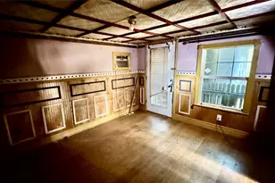 405 E Waring St, Dayton, TX 77535 - Photo 26