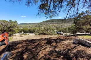 673 Contour Dr, Canyon Lake, TX 78133 - Photo 1