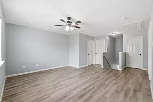 5921 Santa Fe Cir, Dickinson, TX 77539 - Photo 20