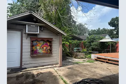 5738 Newport Street, Houston, TX 77023 - Photo 30