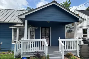 5738 Newport St, Houston, TX 77023 - Photo 2