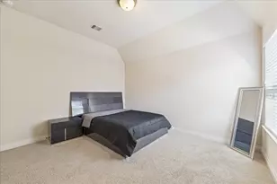 3922 Pebble Heights Ln, Sugar Land, TX 77479 - Photo 16