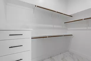 800 S 1st St, La Porte, TX 77571 - Photo 10