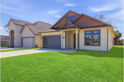 800 S 1st Street, La Porte, TX 77571 - Photo 2