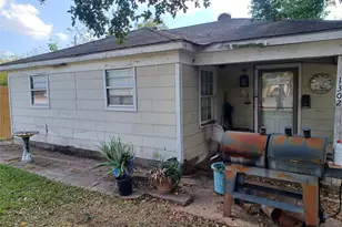 1302 Thomas Ave, Pasadena, TX 77506 - Photo 2