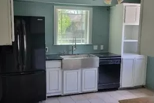 814 39th St, Houston, TX 77022 - Photo 16