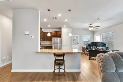 909 Davy Street, Brenham, TX 77833 - Photo 12