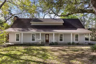 1 Cape Chestnut Dr, The Woodlands, TX 77381 - Photo 1