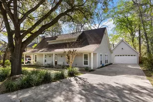 1 Cape Chestnut Dr, The Woodlands, TX 77381 - Photo 6