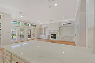 3774 Drake St, Houston, TX 77005 - Photo 14