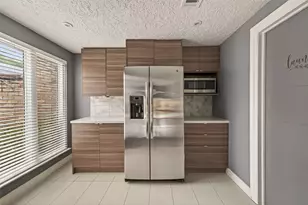 2130 Round Lake Dr, Houston, TX 77077 - Photo 22