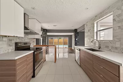 2130 Round Lake Drive, Houston, TX 77077 - Photo 20