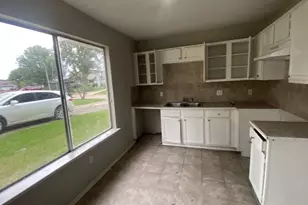 3018 Rockrill Dr, Houston, TX 77045 - Photo 6