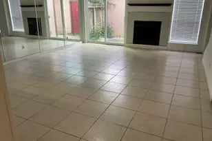 12400 Brook Glade Circle, Houston, TX 77099 - Photo 10