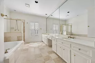 6022 Burgoyne Rd, Houston, TX 77057 - Photo 8