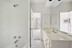 6022 Burgoyne Rd, Houston, TX 77057 - Photo 12
