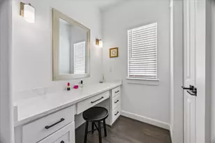 1727 Michigan St, Houston, TX 77006 - Photo 16
