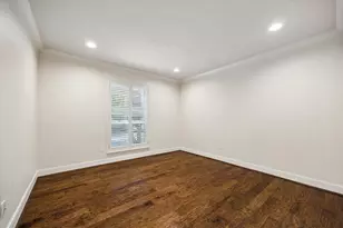 7555 Katy Fwy, Houston, TX 77024 - Photo 22