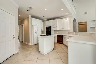 5715 Sapphire Vista Ln, Houston, TX 77041 - Photo 10