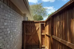 14123 Kathi Lynn Ln, Sugar Land, TX 77498 - Photo 16