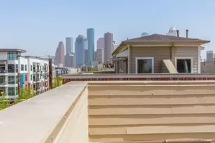 1607 W Dallas St, Houston, TX 77019 - Photo 1