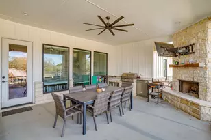 1053 Churchill Ln, Millsap, TX 76066 - Photo 34