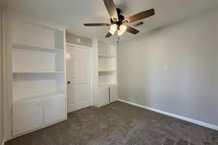 403 Lotus St, Lake Jackson, TX 77566 - Photo 22