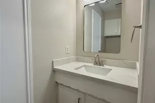 403 Lotus St, Lake Jackson, TX 77566 - Photo 16