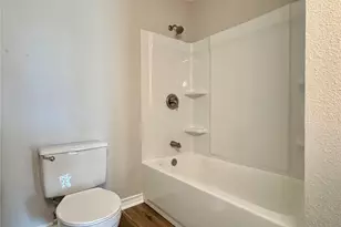 403 Lotus St, Lake Jackson, TX 77566 - Photo 28
