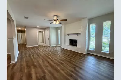 403 Lotus Street, Lake Jackson, TX 77566 - Photo 10