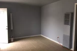 4118 Pickfair St, Houston, TX 77026 - Photo 6