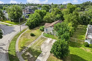 5130 Live Oak St, Hockley, TX 77004 - Photo 1