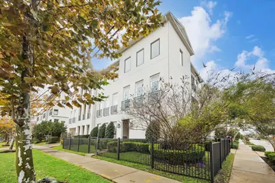 301 W Polk Street, Houston, TX 77019 - Photo 1