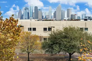 301 W Polk St, Houston, TX 77019 - Photo 24