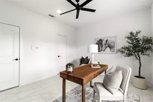 1614 Ojeman Rd, Houston, TX 77055 - Photo 8