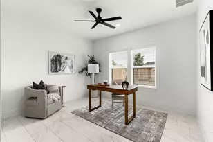 1614 Ojeman Rd, Houston, TX 77055 - Photo 6