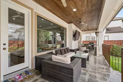 4916 Valerie Street, Bellaire, TX 77401 - Photo 18