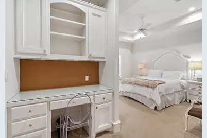 4916 Valerie Street, Bellaire, TX 77401 - Photo 36