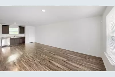 7839 Sandy, Houston, TX 77028 - Photo 2
