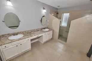 5216 Spring Branch Dr, Pearland, TX 77584 - Photo 8